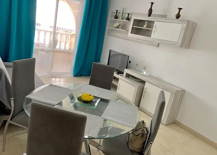 Félix De La Fuente Apartamento *